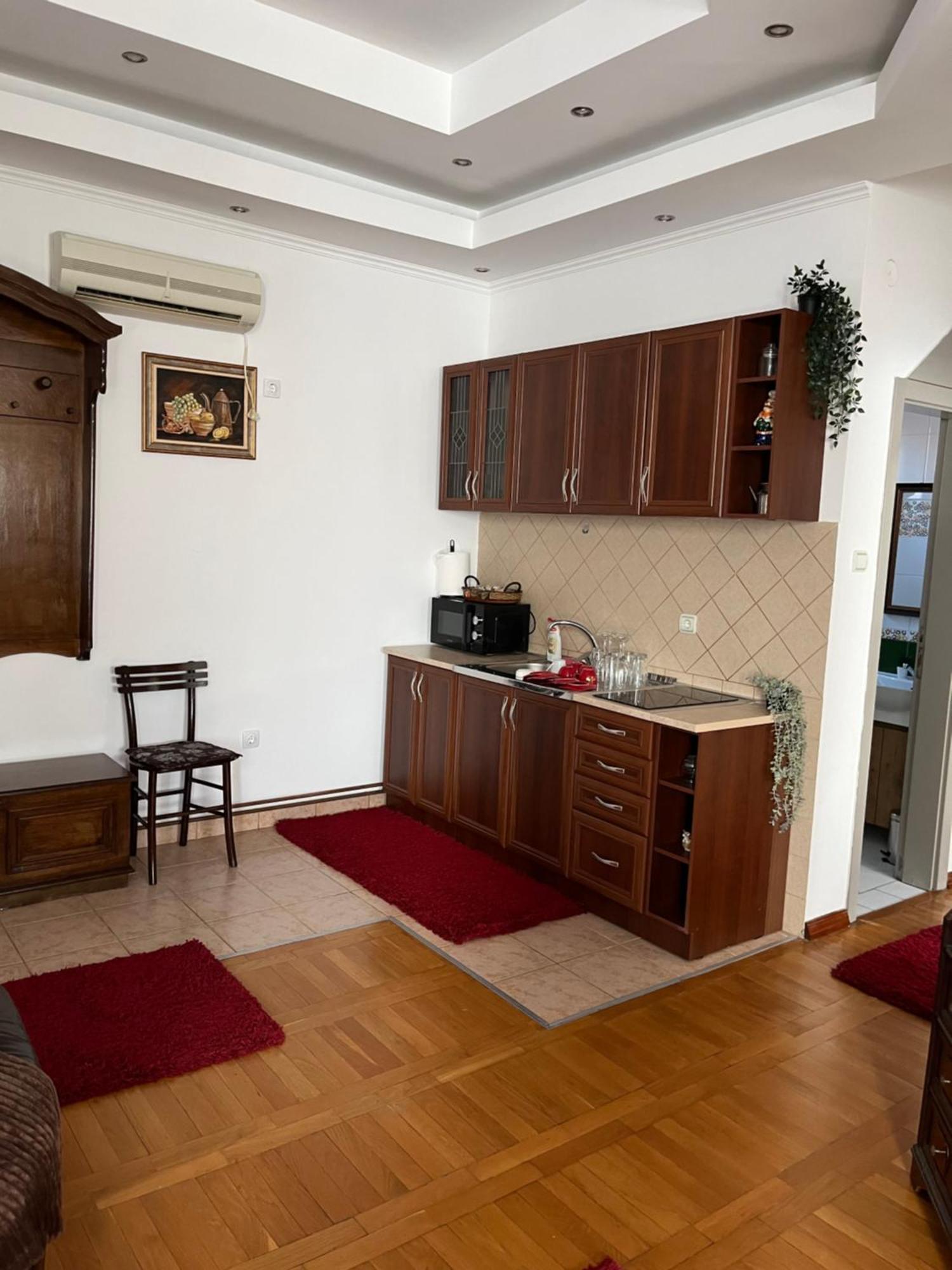 Airport Sky Apartments Lux II Belgrád Kültér fotó