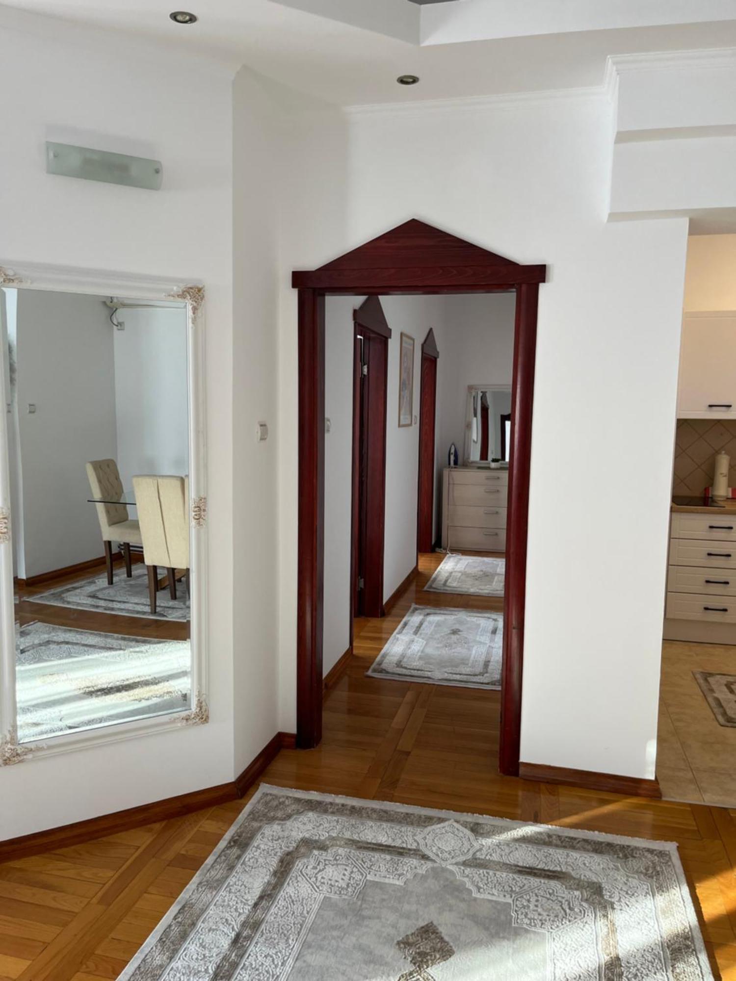 Airport Sky Apartments Lux II Belgrád Kültér fotó