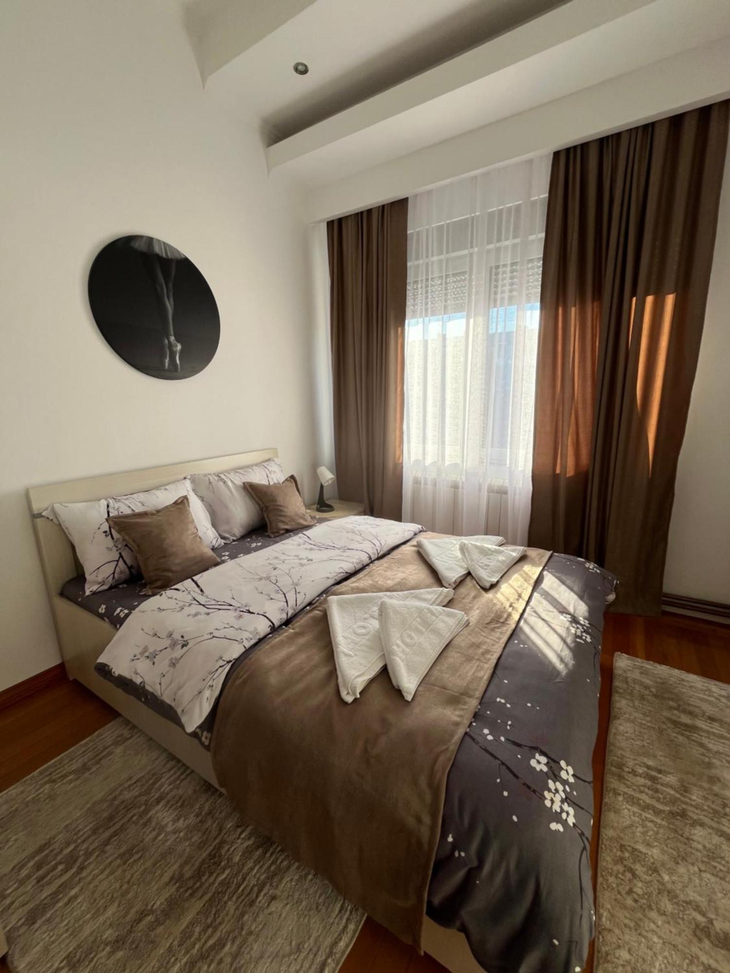 Airport Sky Apartments Lux II Belgrád Kültér fotó