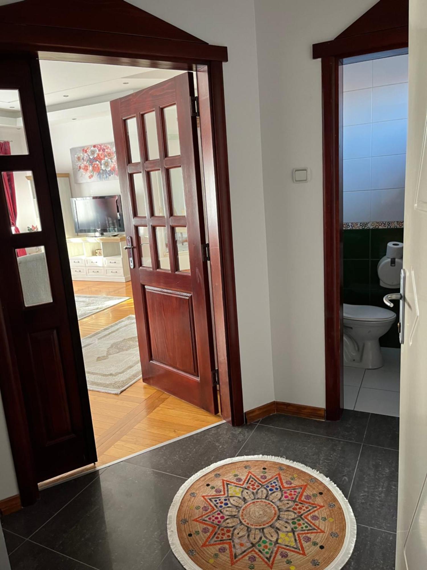 Airport Sky Apartments Lux II Belgrád Kültér fotó